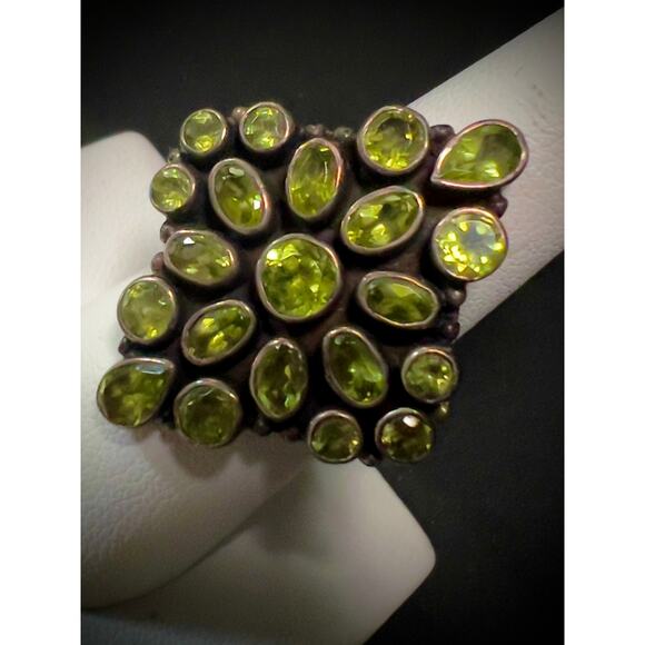 None Jewelry - Vintage Artisan Large Natural Peridot Shield Sterling Silver Ring